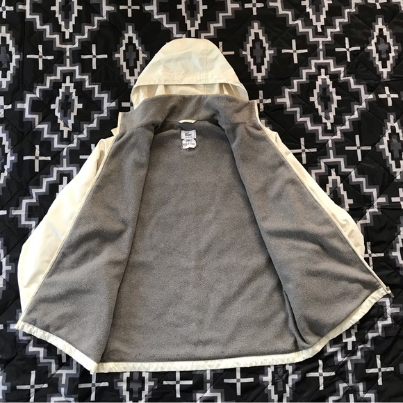 SAMPLE Lacoste Jacket - Picture 8 of 14